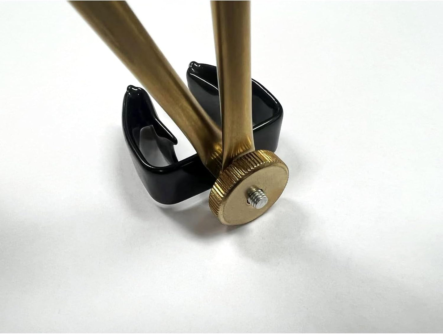 Indoor Flagpole Spreader (Gold) 4 PCS, Arm Length 18 Inches, The Flag Spreader Will fit Poles 1 1/8" - 1 3/8" in Diameter